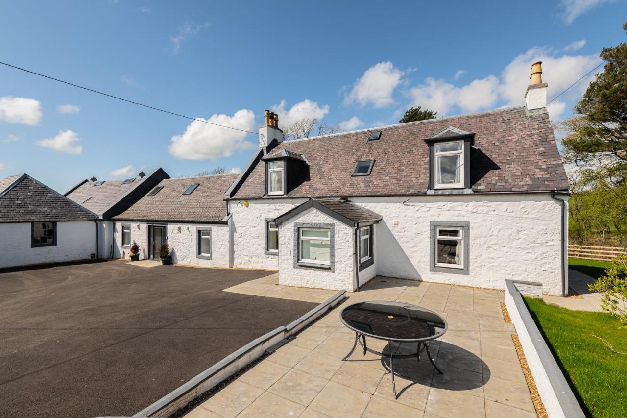 Nether Newton - Sleeps 12, Hottub, Sauna, Private Garden Newmilns Екстериор снимка